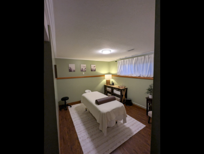 Another view of Crane's Nest therapy room with massage table